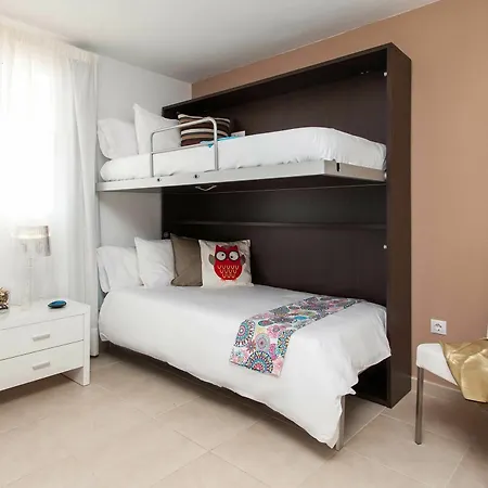 Neska Apartment *